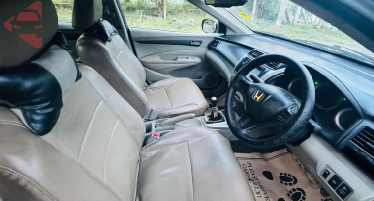 2010 Honda City i-VTEC – Well-Maintained, Second Owner