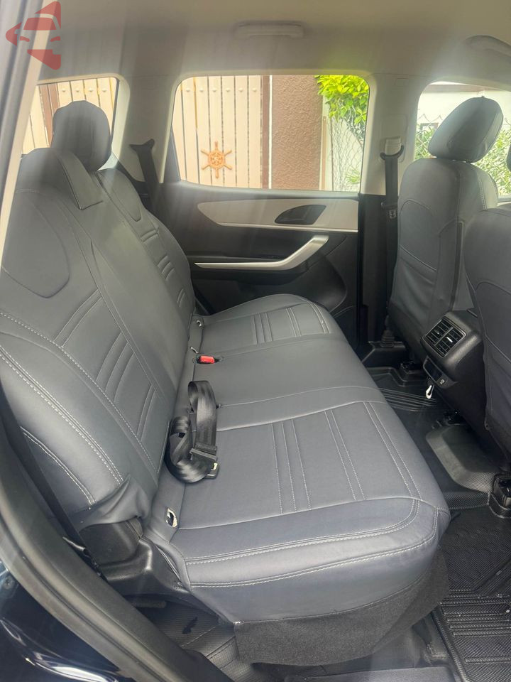 2023 Mahindra XUV700 MX Diesel 5-Seater – Like New