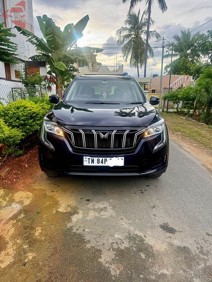 2023 Mahindra XUV700 MX Diesel 5-Seater – Like New