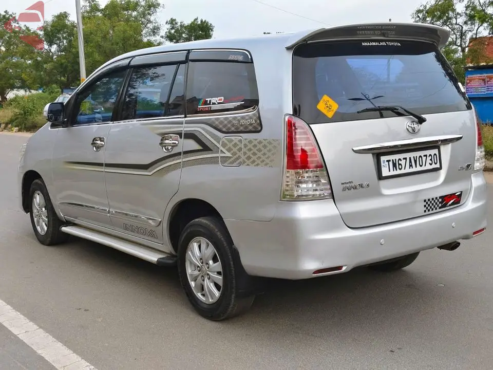 2010 Toyota Innova 2.5V Diesel – Well-Maintained, Affordable