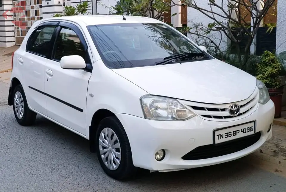 Toyota Etios Liva GD Diesel (2012)