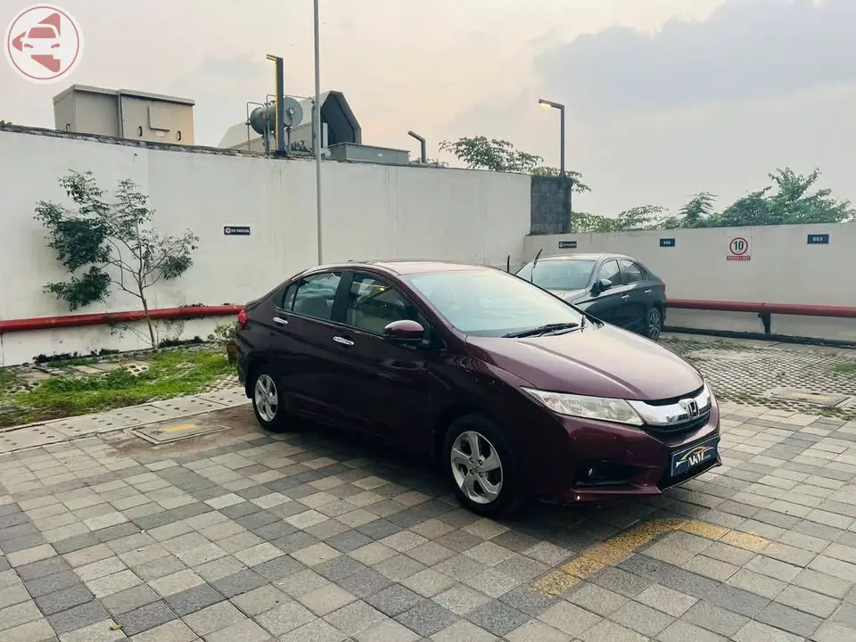 2016 Honda City VX CVT – Automatic, Second Owner, Brand New Condition