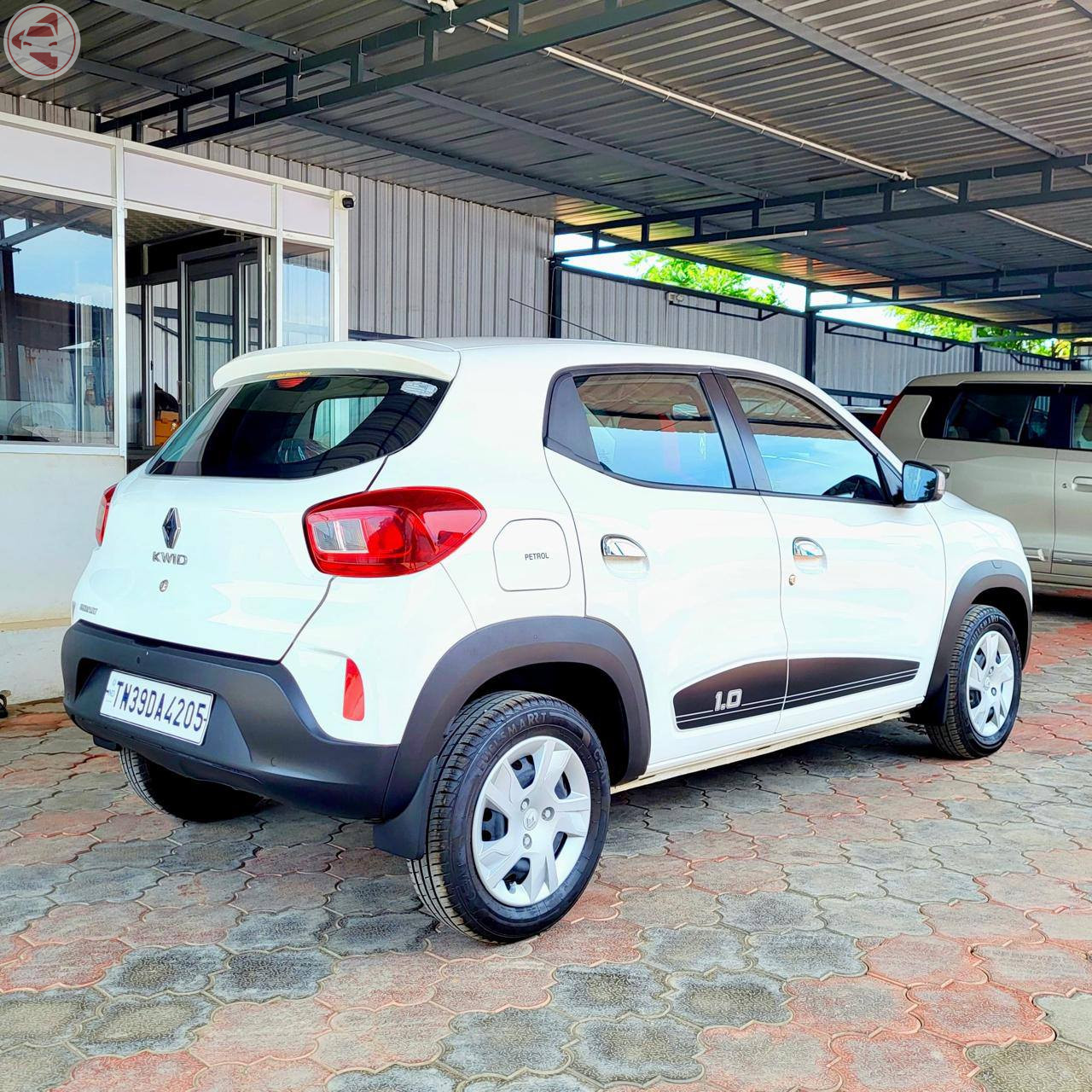 2023 Renault Kwid RXT in Excellent Condition