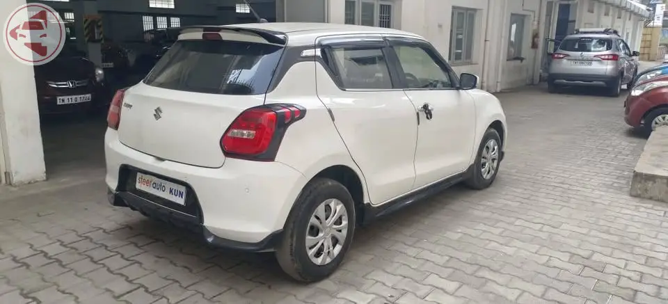 Maruti Swift VXI (2021)