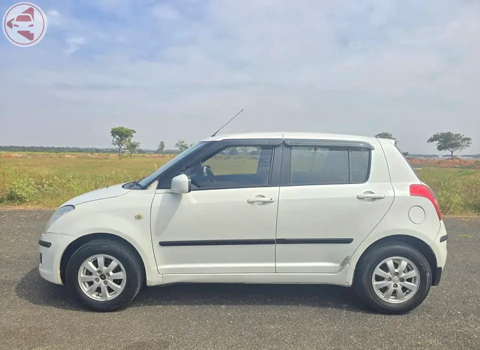 Maruti Swift ZXI Petrol 2008 – Like New, 78,000km, Well-Maintained, Sulur