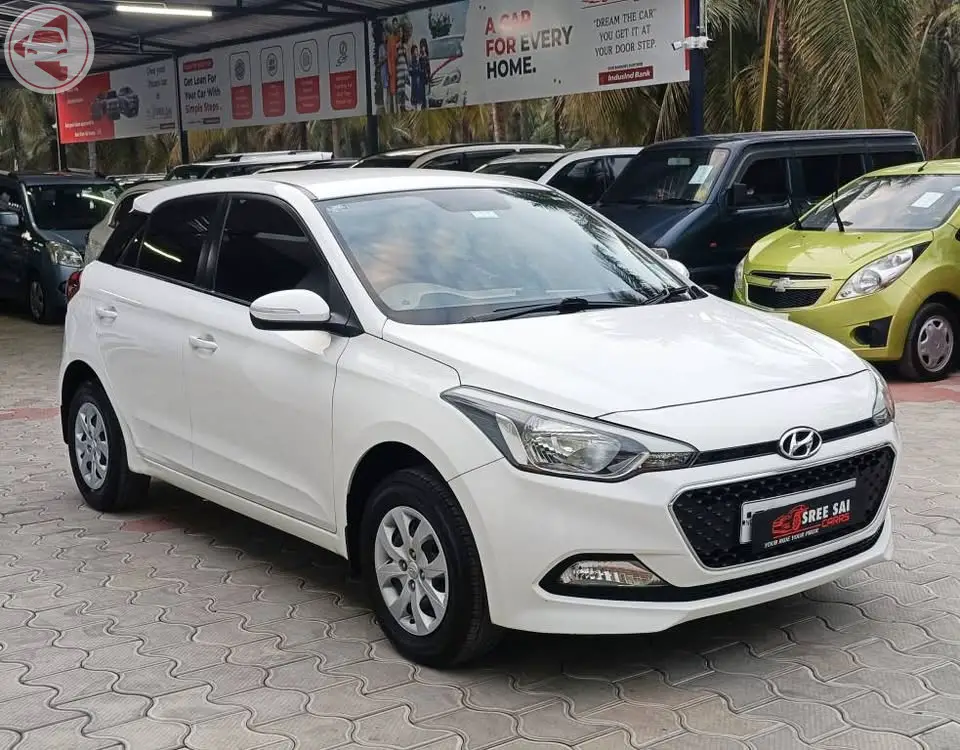 Hyundai i20 Sportz Petrol 2017 – Well-Maintained, Single Owner, Coimbatore Registration