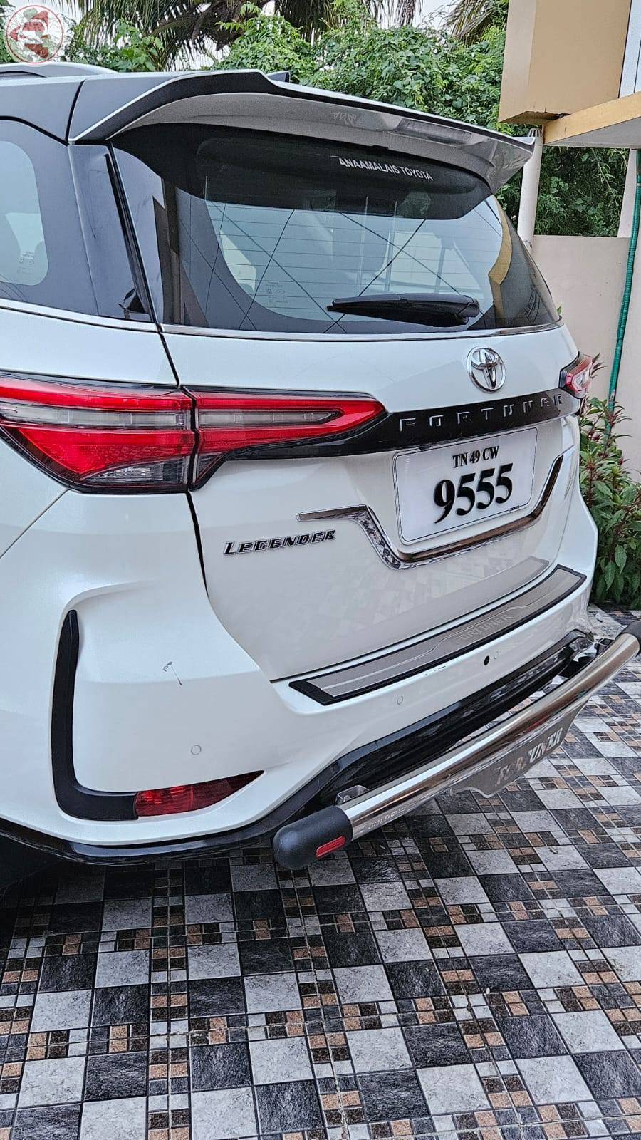 Toyota Fortuner Legender 4×2 Automatic 2021 – Loaded with Features, Single Owner