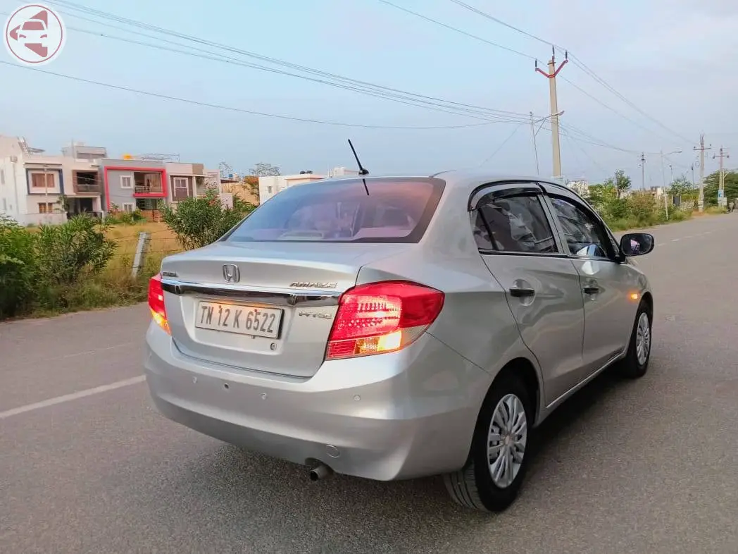 For Sale: Petrol Honda Amaze EMT 2015 Model