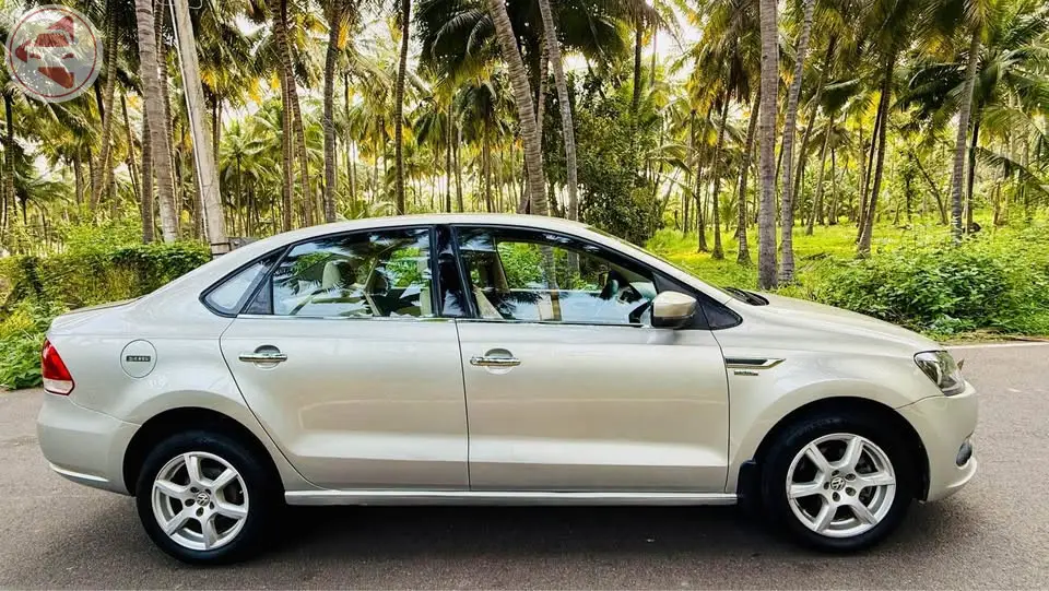 2014 Volkswagen Vento Highline | Top-End Variant | Second Owner | ₹3.95L | 150K KM