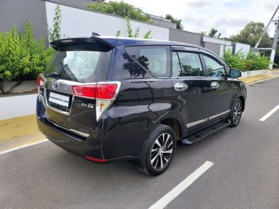 2021 Toyota Innova Crysta 2.4 ZX AT