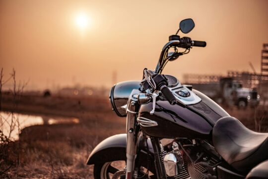 Triumph Tracker 400: Complete Guide to Price, Specifications & Features in India
